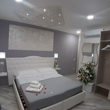 Il Diamante Bed & Breakfast Crotone Bagian luar foto