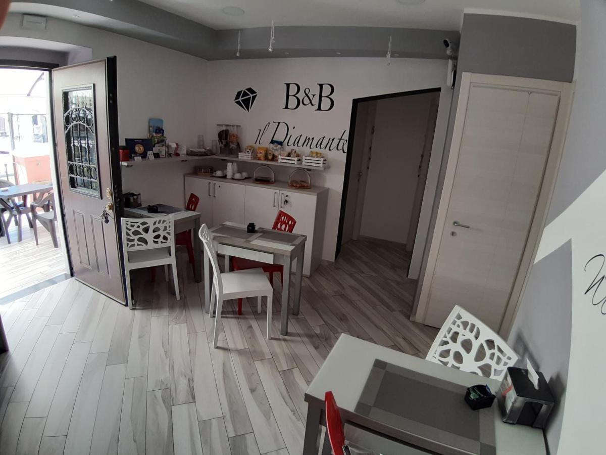 Il Diamante Bed & Breakfast Crotone Bagian luar foto