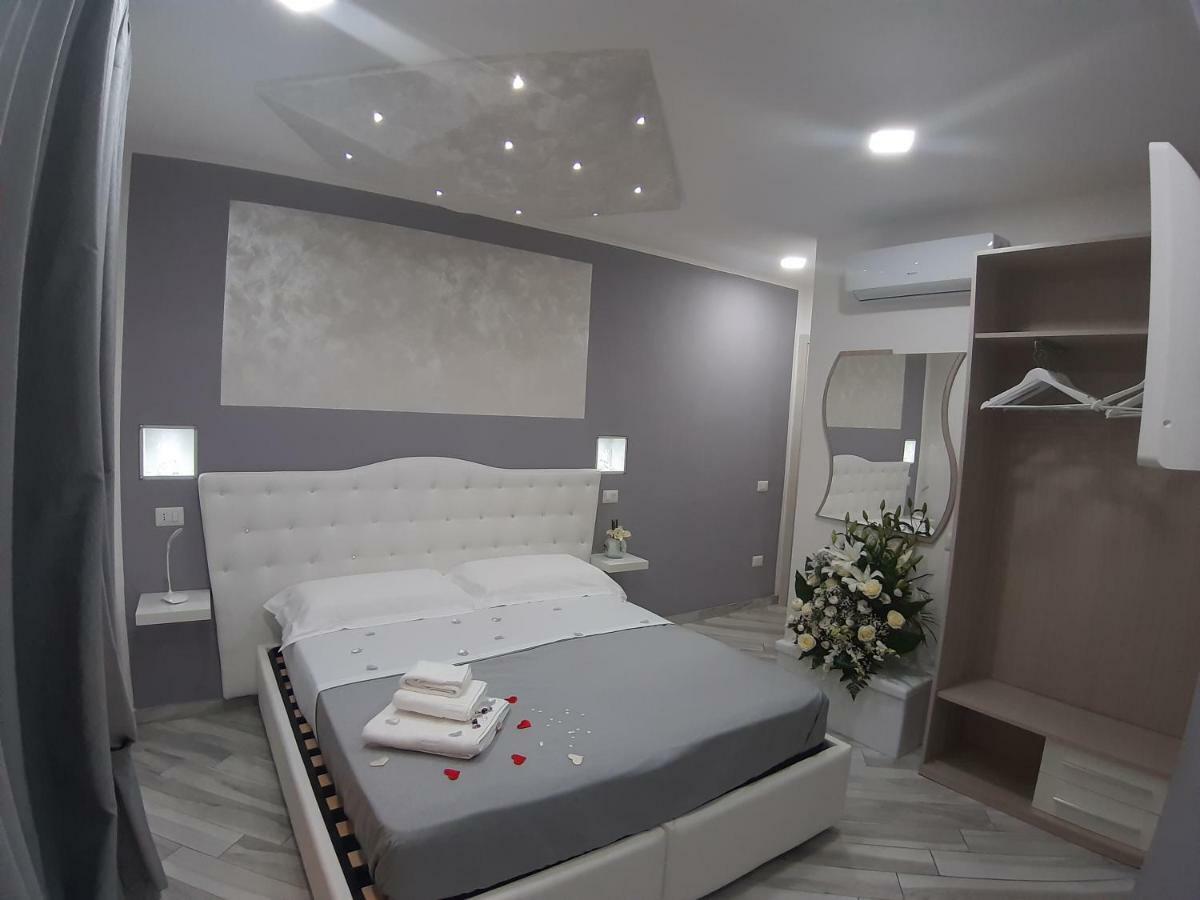 Il Diamante Bed & Breakfast Crotone Bagian luar foto